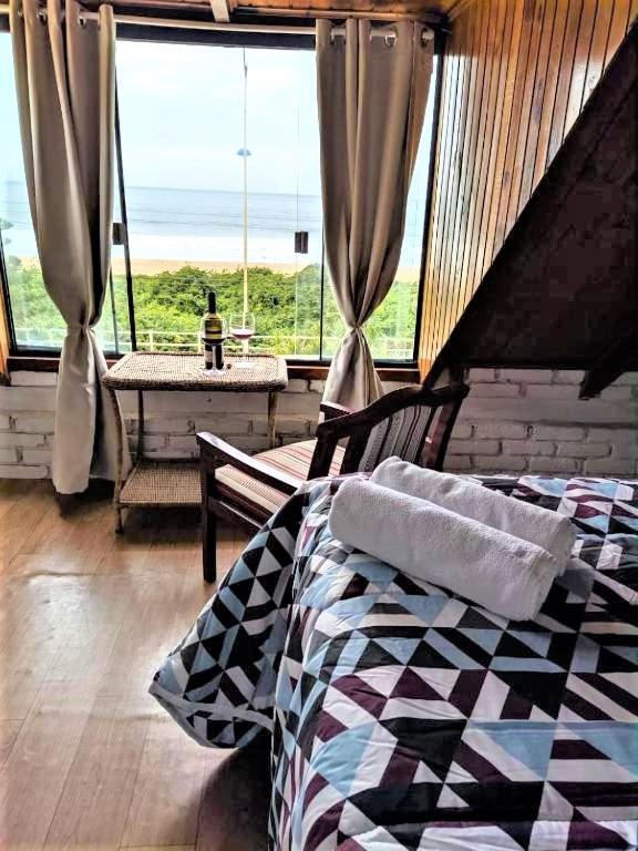 Brava Point Pousada E Hostel Итажаи Экстерьер фото