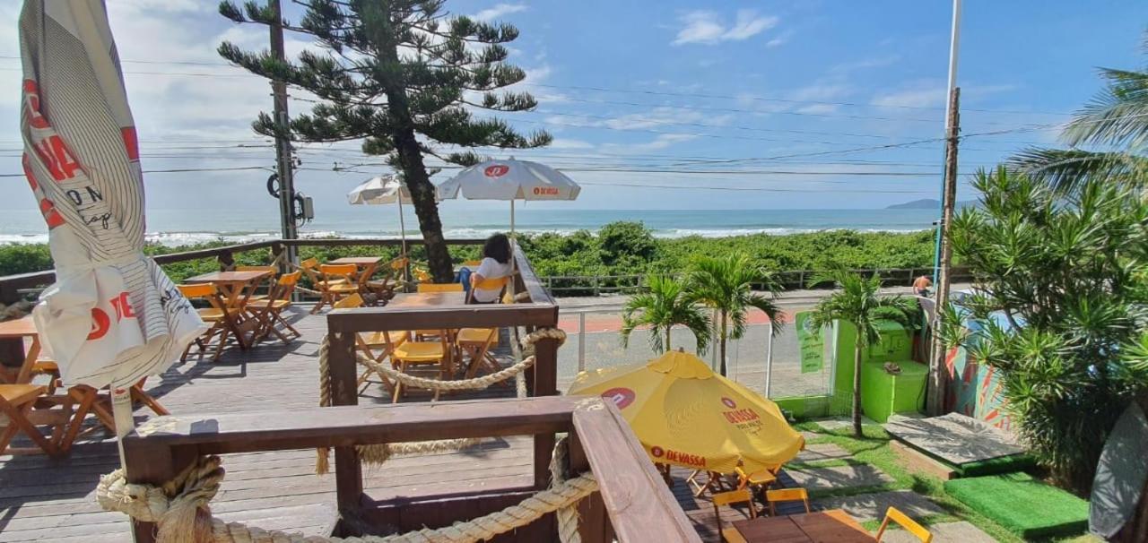 Brava Point Pousada E Hostel Итажаи Экстерьер фото