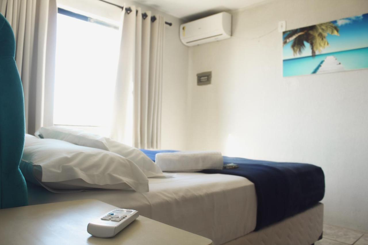 Brava Point Pousada E Hostel Итажаи Экстерьер фото