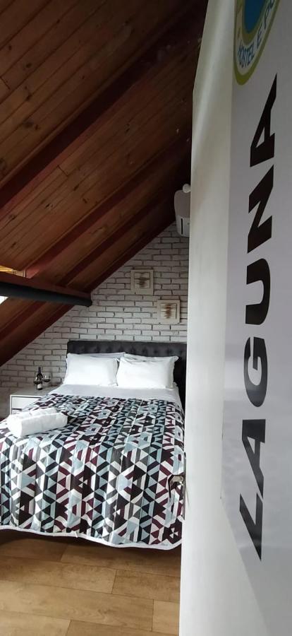Brava Point Pousada E Hostel Итажаи Экстерьер фото